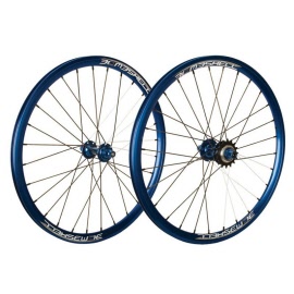 bombshell-jet-wheelset-20x1-3-8b