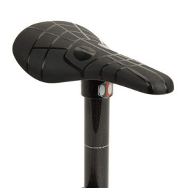 box echelon saddle carbon post black 27.2 large_000