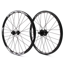 pride-control-exp-28h-black-wheelset_000