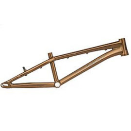 quarz mettalic copper radio 2022_000