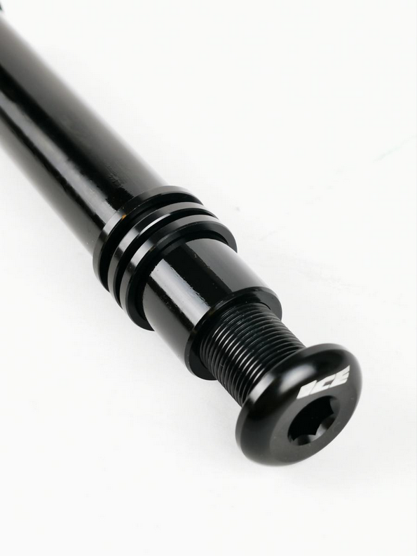 Front axle ICE TANK Ø 20mm / length 114mm