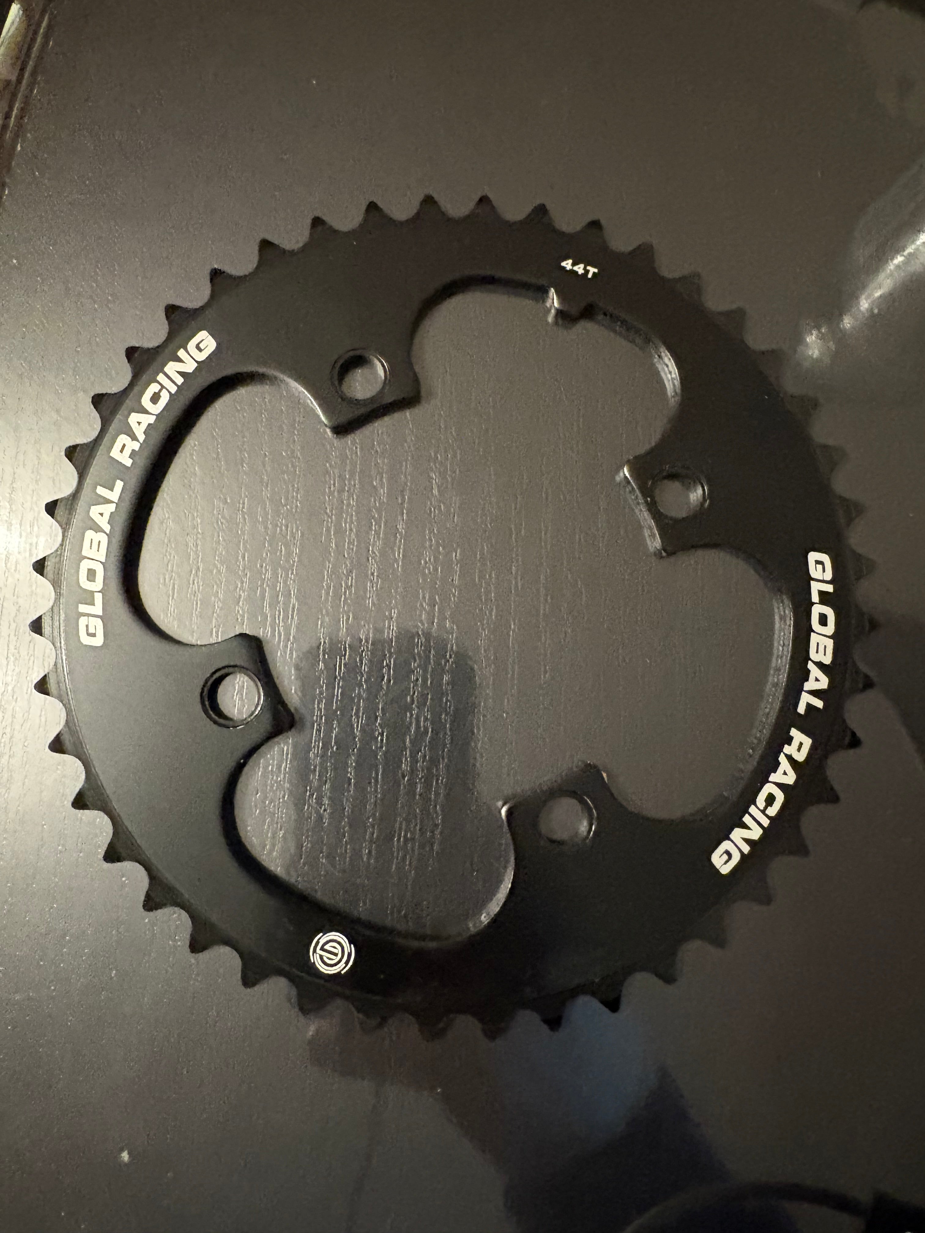 Global racing chainring 44t